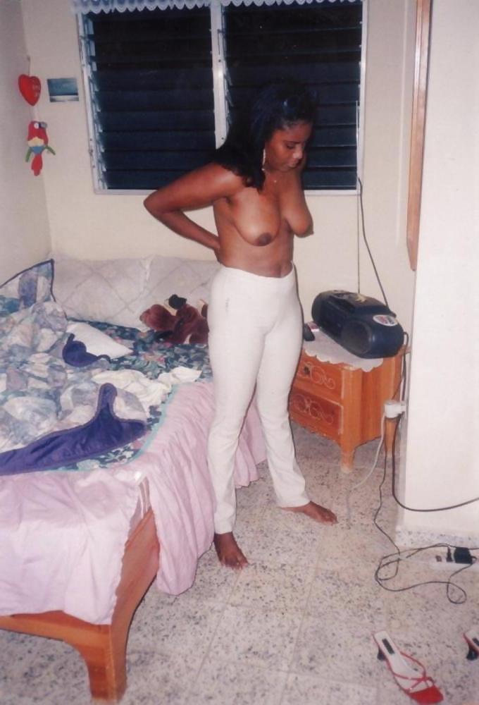 25P BLACK & EBONY GIRLS - HOTTER THAN HOT 33