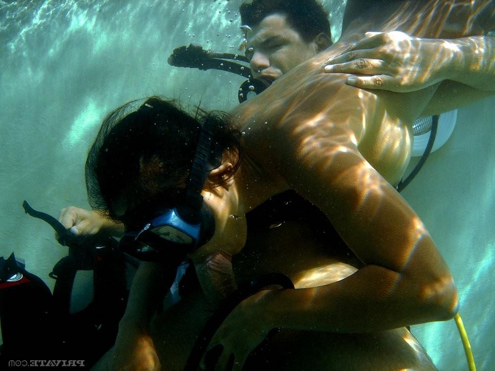 15P Underwater blowjob and fucking with this horny Asian Priva