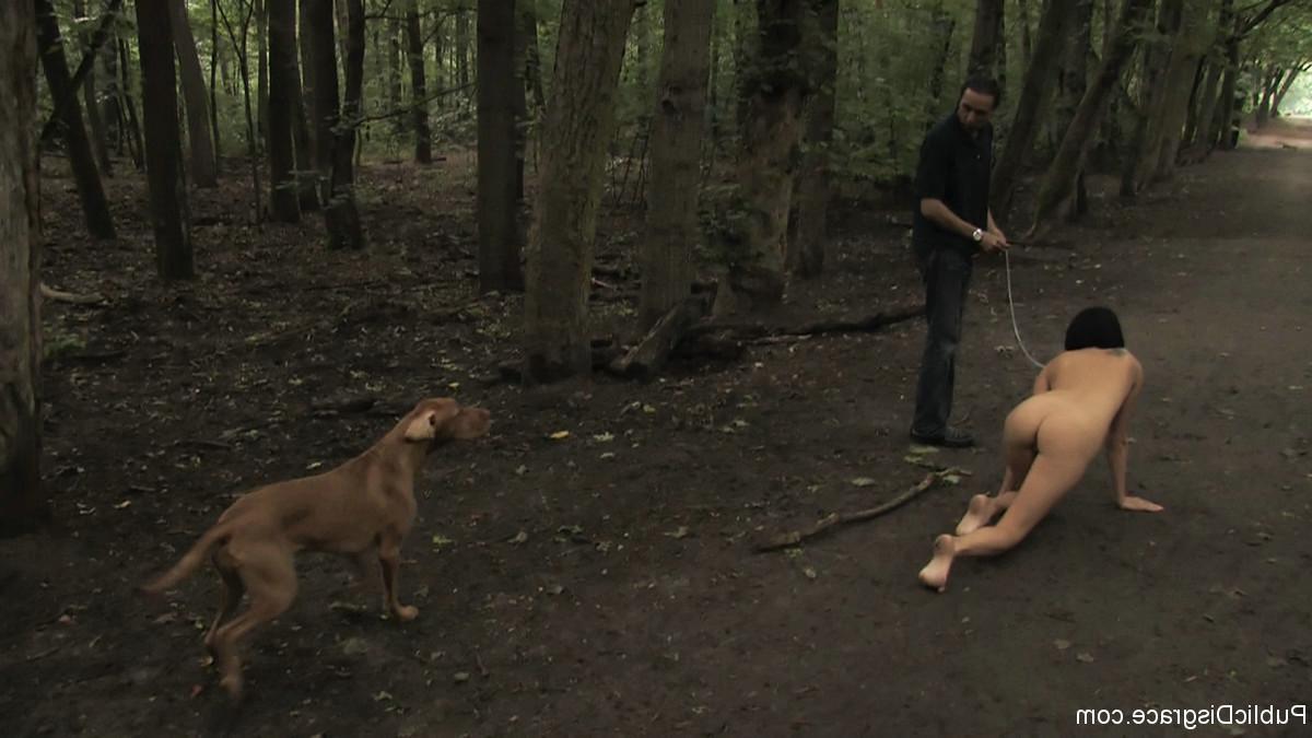 24P Doggy walking and fucking outdoor in public for everyone to see