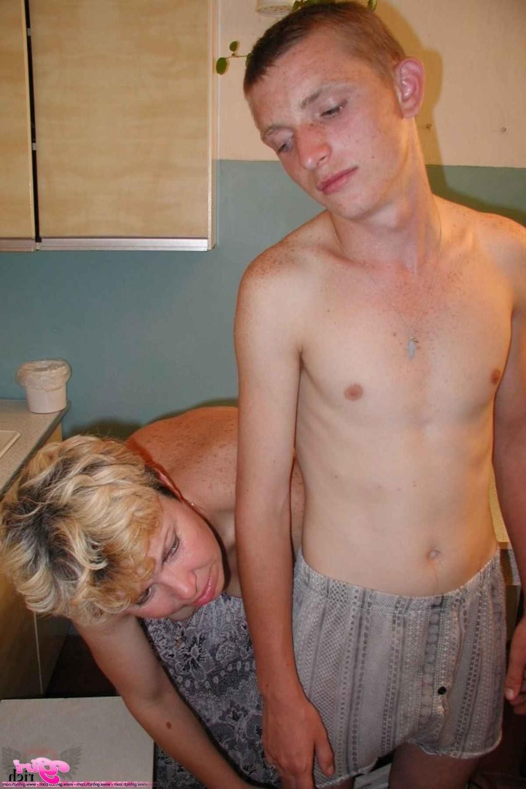 18P Paul pounds Deeta in the kitchen