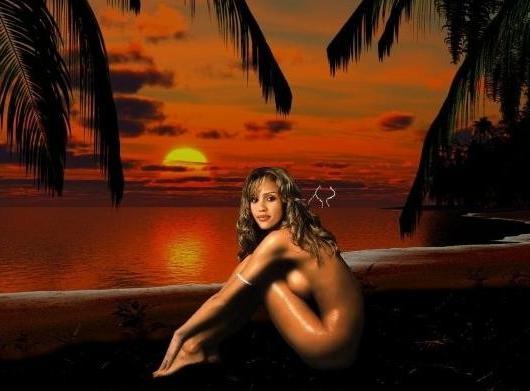 12P Just take a look at tight body of Jessica Alba
