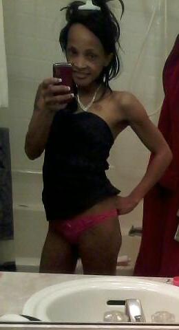 9P Petite Black Milf