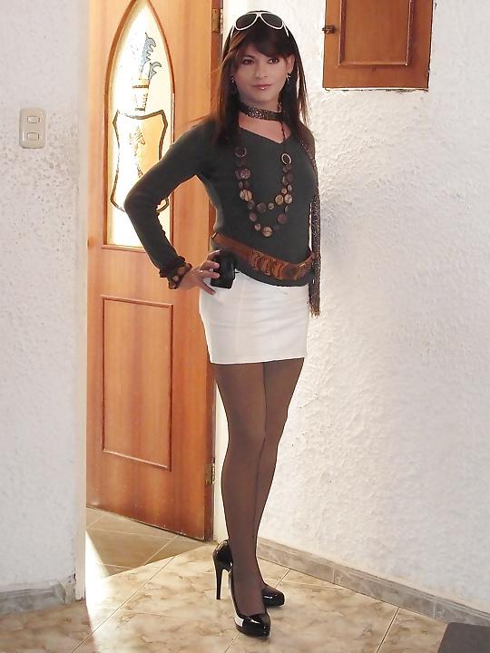 17P Young gorgeous T girls