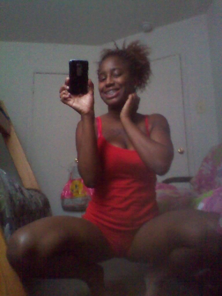 10P Sexy french black slut