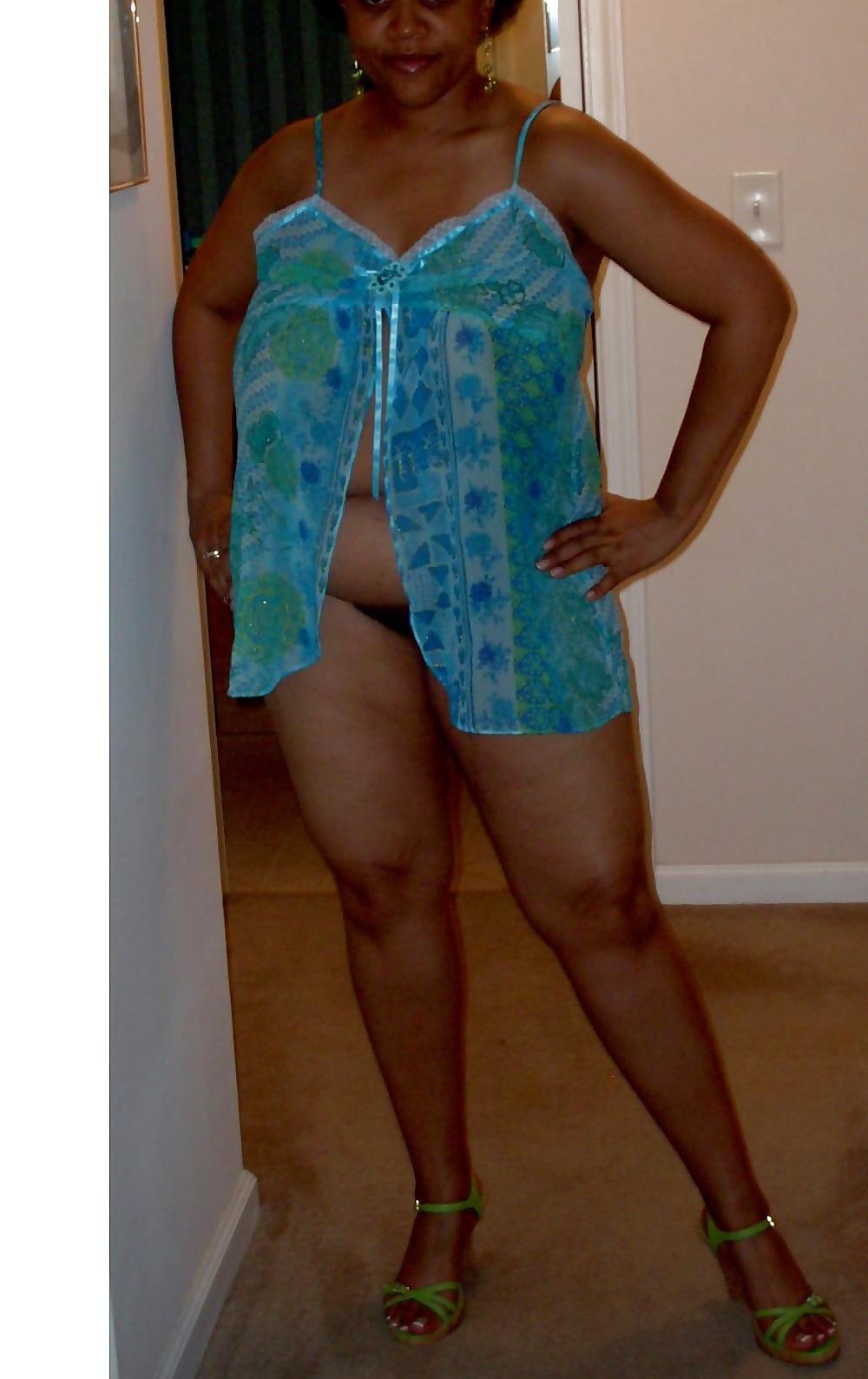 7P Gorgeous Black Mama