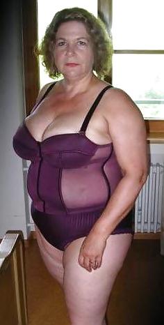 20P Mature-BBW-Ladies 105