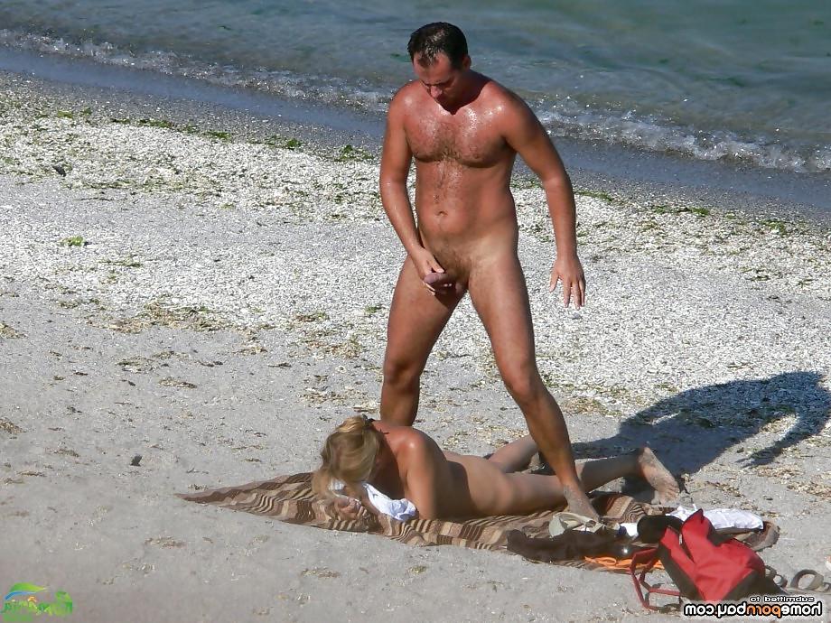 9P Fucking her in public