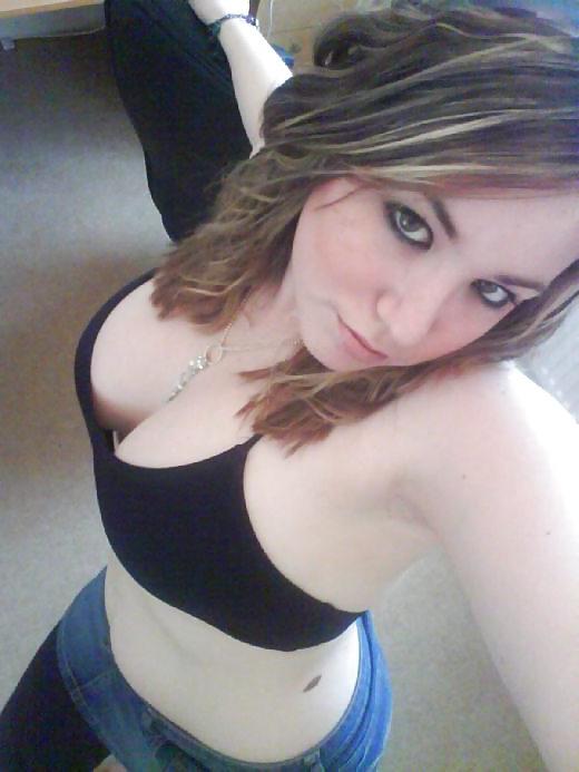25P I love big tits and cleavage