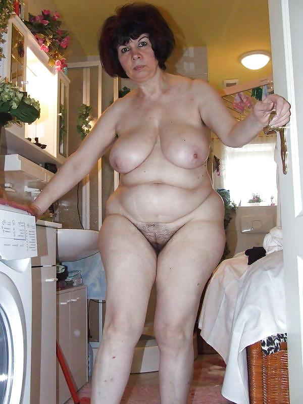 12P Hairy BBW Granny