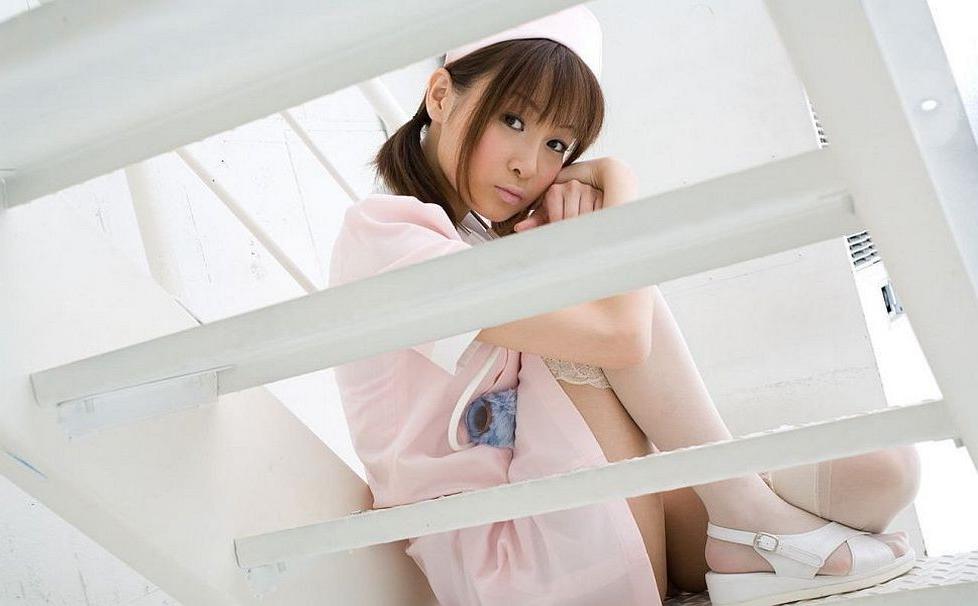 15P Japanese nurse Misa Kikouden shows ass and titties