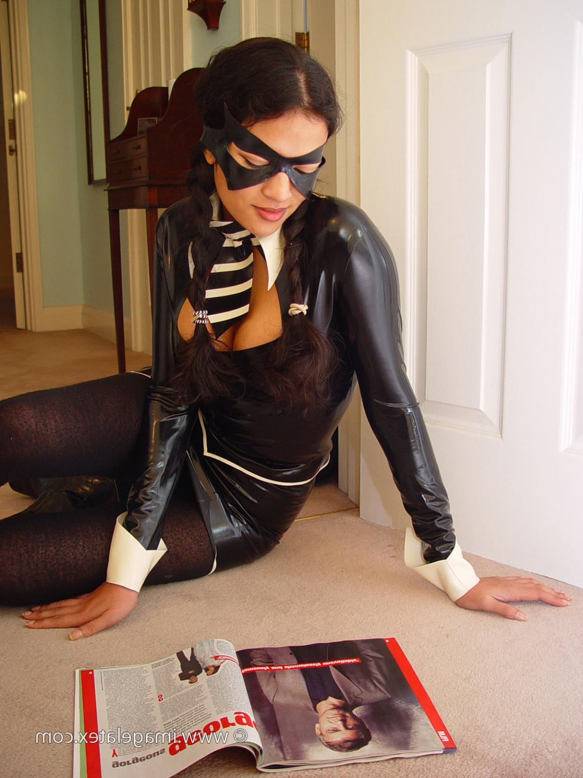 16P Sexy asian latex fetish babe in full rubber suit