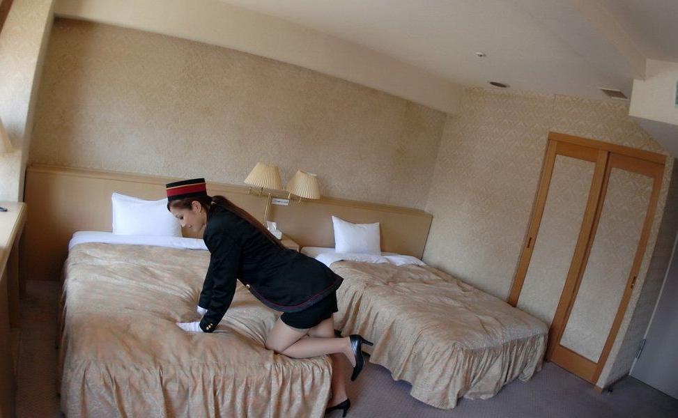 16P Asian stewardess Riri showing tits and masturbates