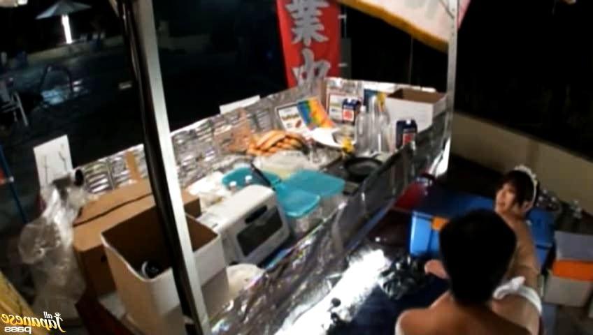 16P Kinky Jap girl fucked in public