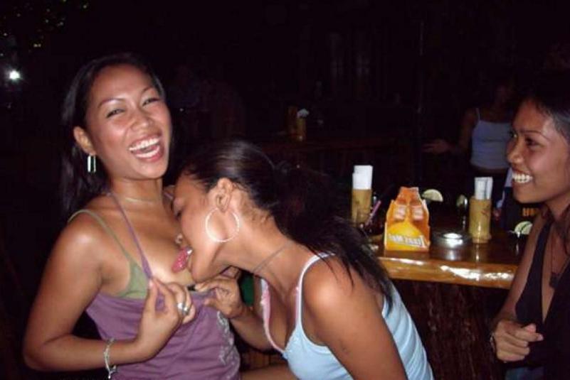 16P Nice selection of naughty and hot amateur asian babes