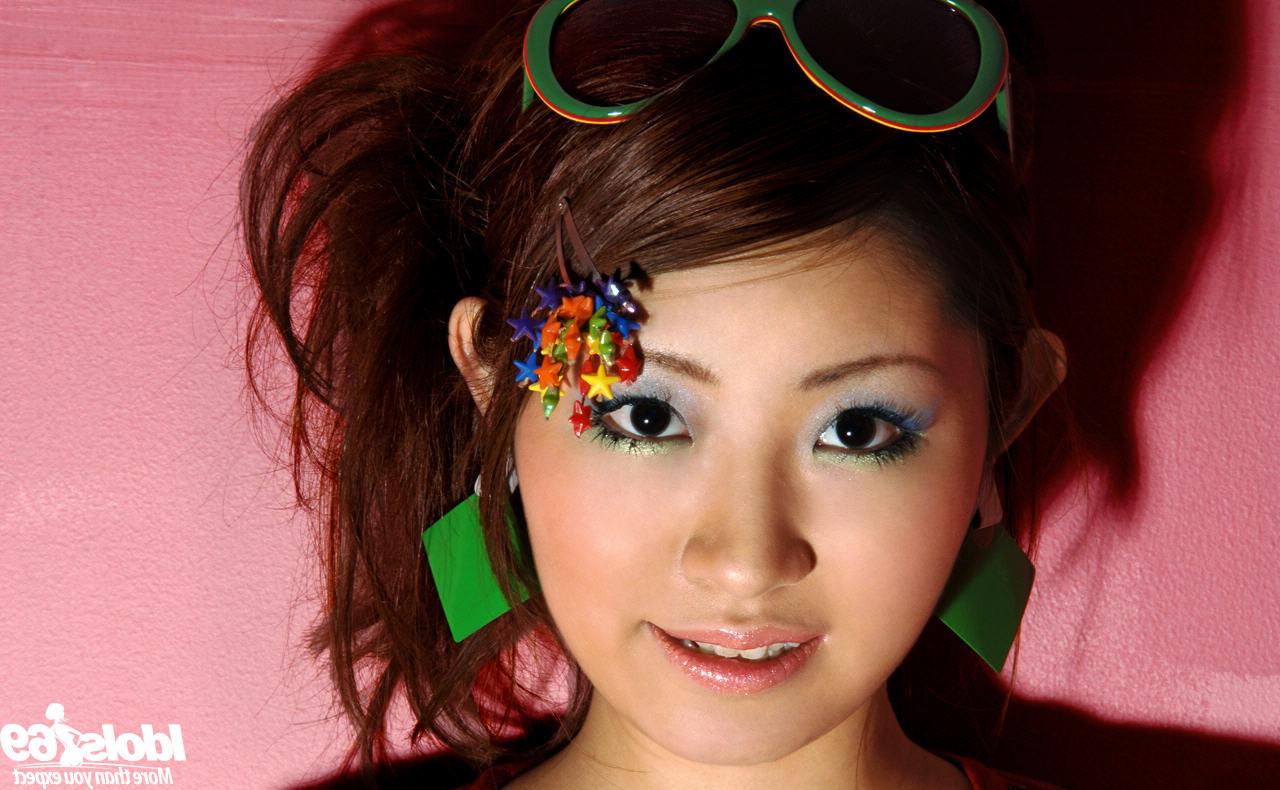 15P Japanese av idol posing in artistic nudes