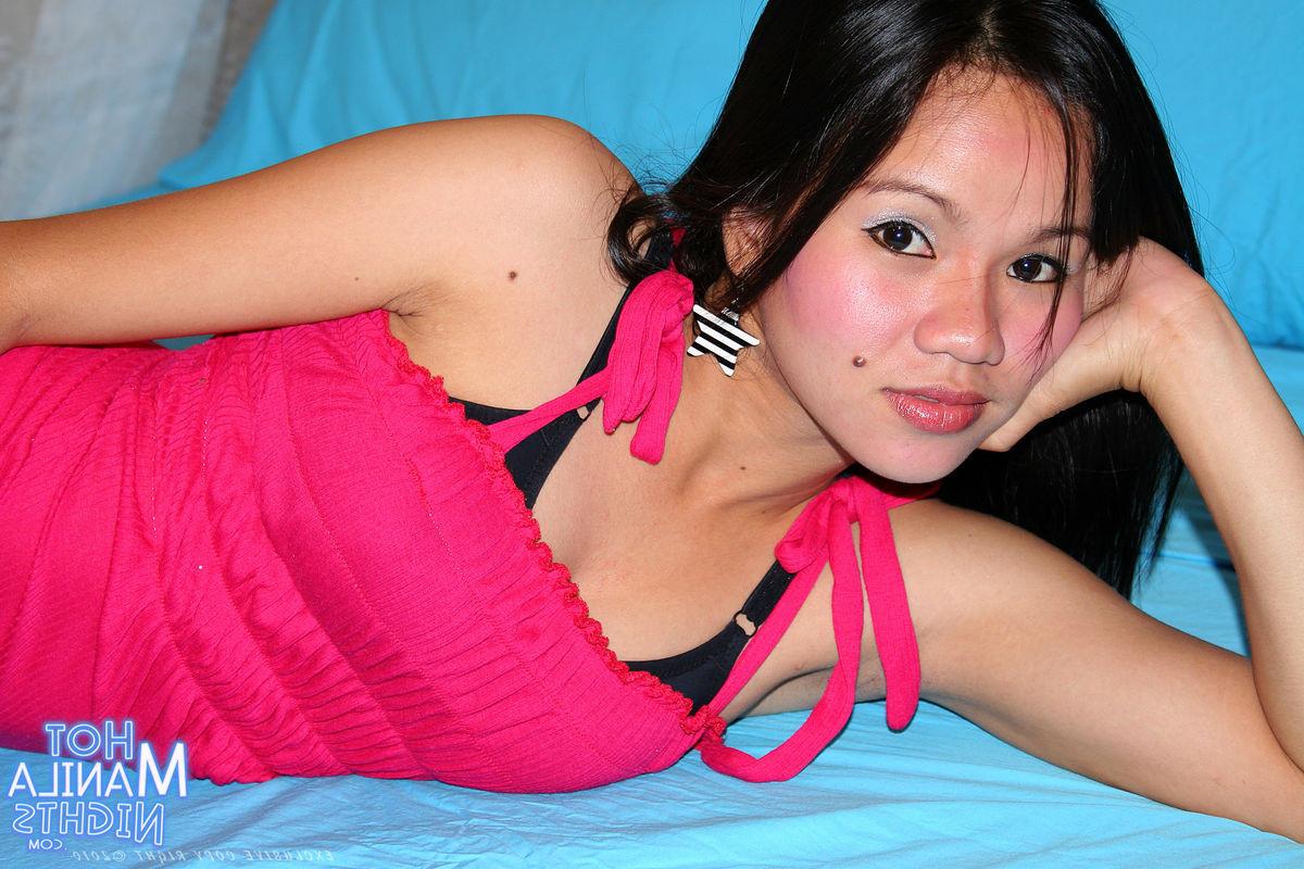 15P Milky tit asian shows her bald pussy and dripping nipple