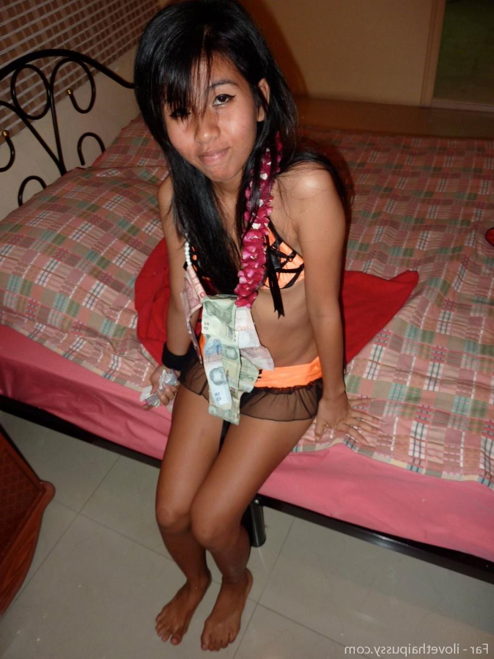 15P Drunk Thai Hooker Fucks Tourist On Her Birthday Horny Asian Slut