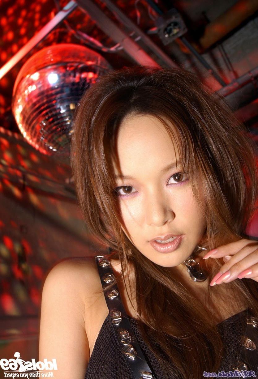 15P Japanese fetish idol Yua Aida in erotic shots