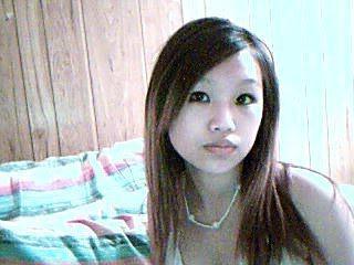 15P Asian teen girlfriends posing for the camera