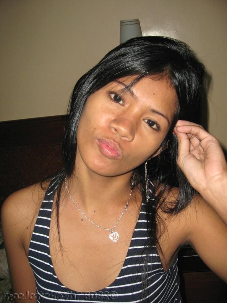 18P Dark Skinned Filipina picked up  fucked by horny tourists