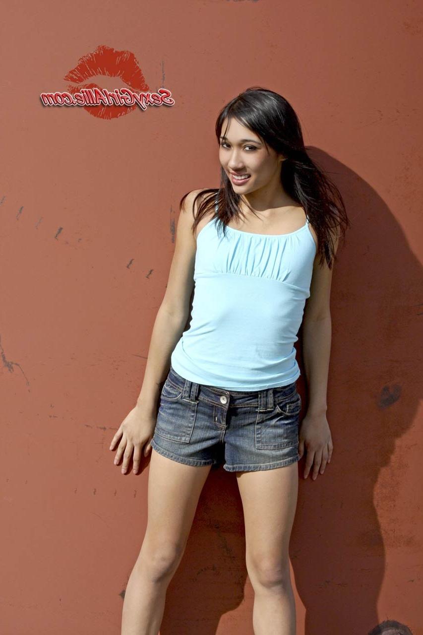 11P Skinny asian teen girl tease outdoors