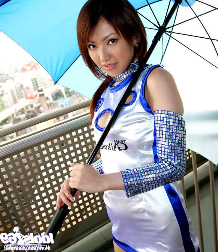 15P Gorgeous  japanese racing girl getting naked