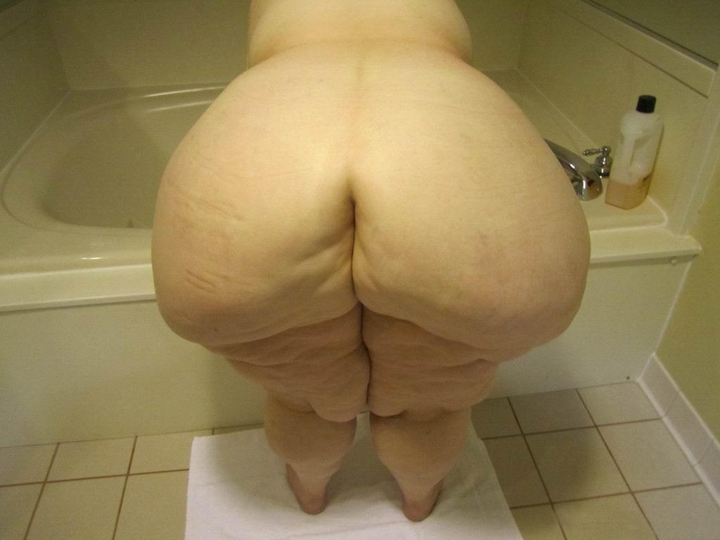 15P Extremely huge ass