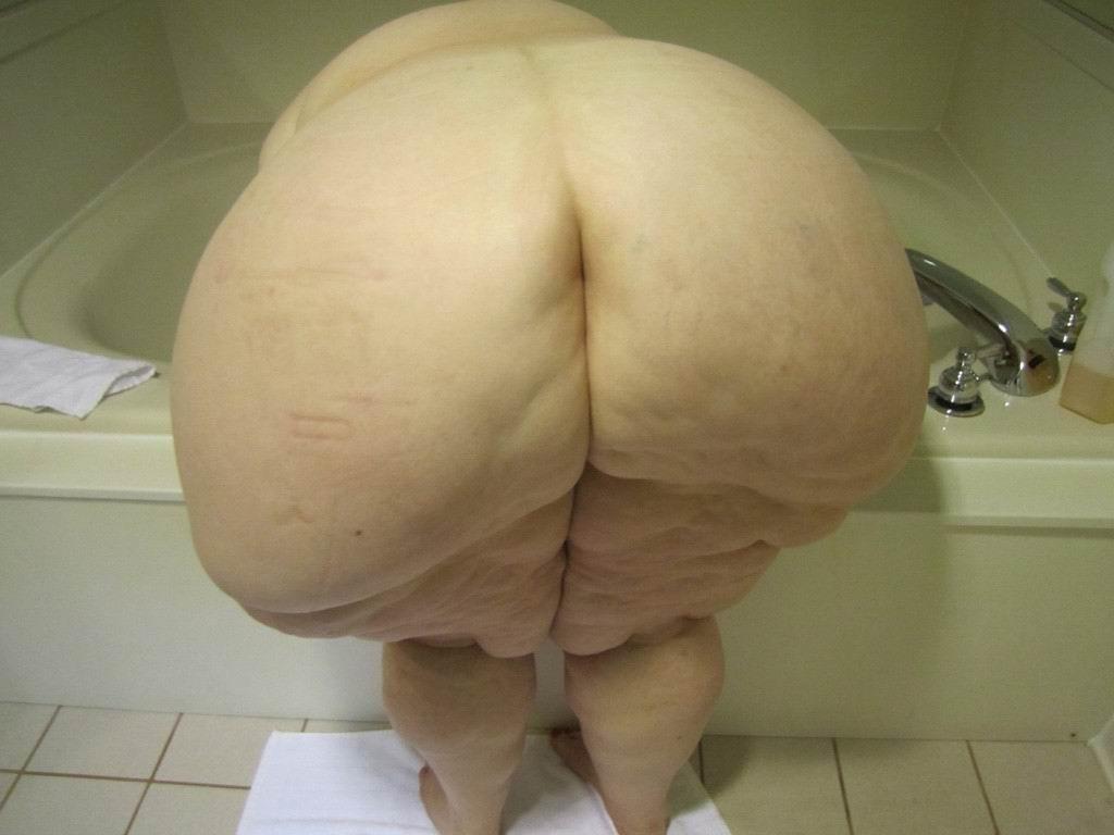 15P Extremely huge ass