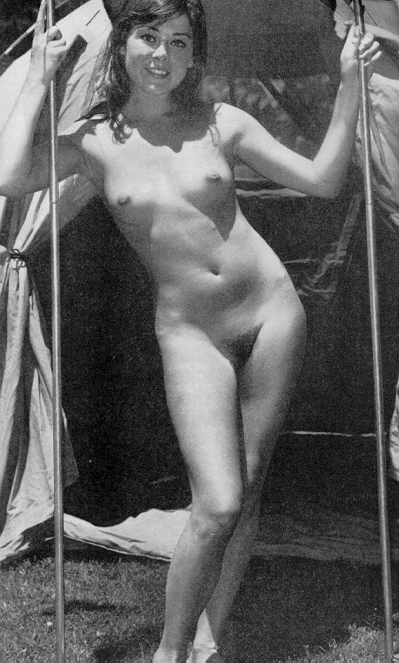 10P Vintage beach nudist flashing hairy pussies in public