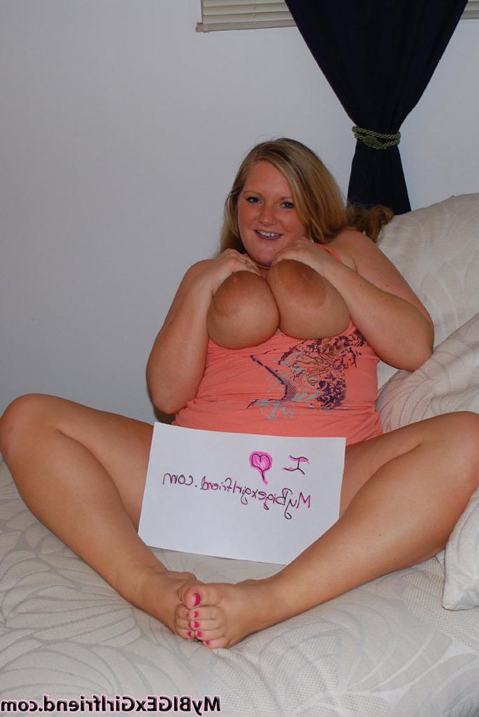 15P Sexy big girl having sex