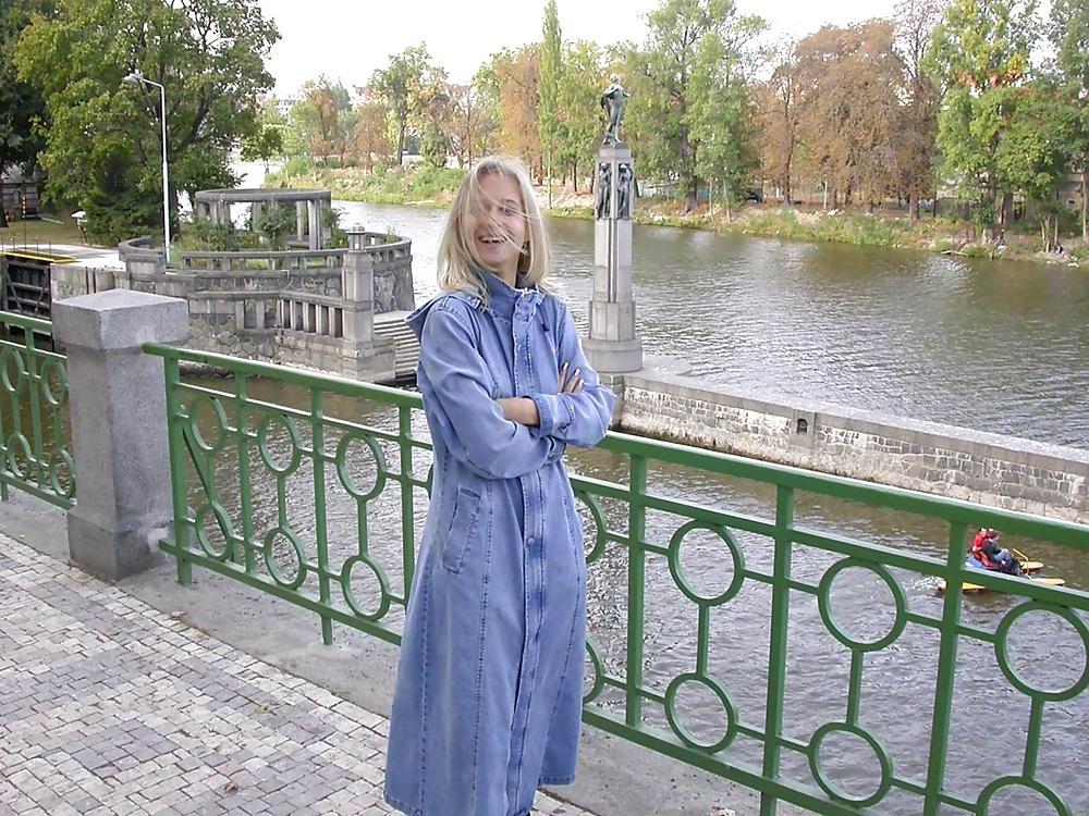 25P JARKA - FLASHING IN PUBLIC