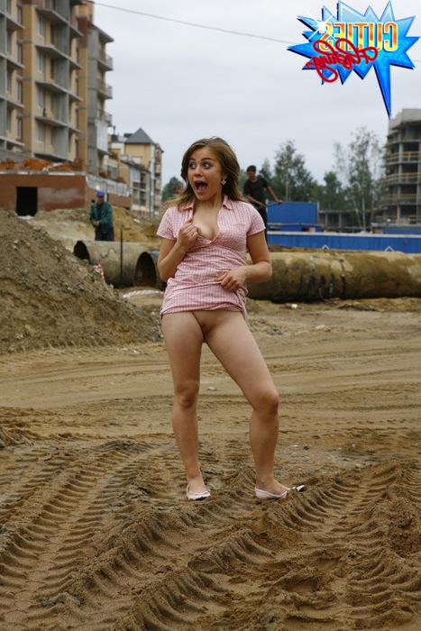 16P Amateur teen girl flashing her fresh body and sweet pussy in public