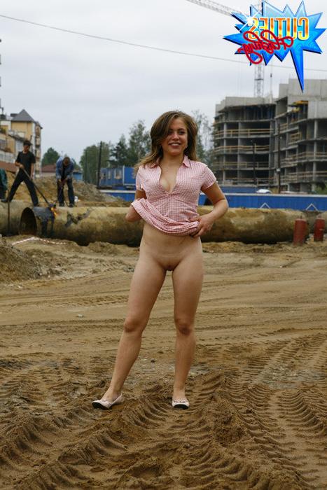 16P Amateur teen girl flashing her fresh body and sweet pussy in public