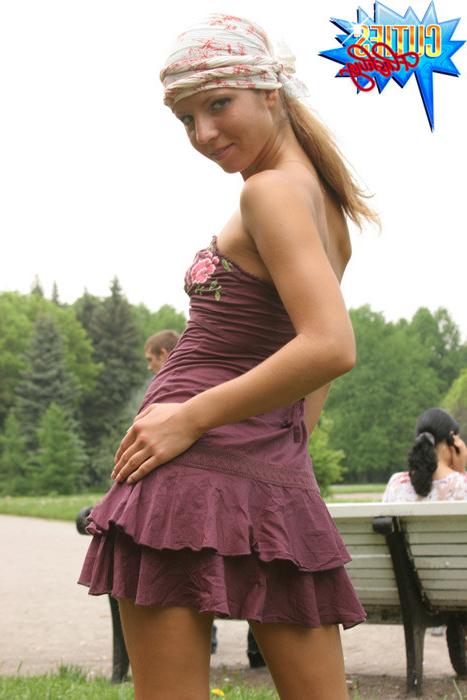 16P Amateur teen girl flashing her fresh body and sweet pussy in public