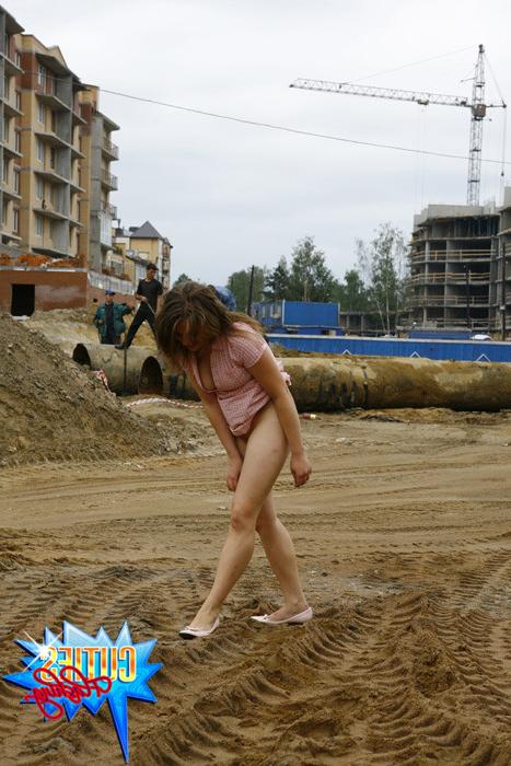 16P Amateur teen girl flashing her fresh body and sweet pussy in public