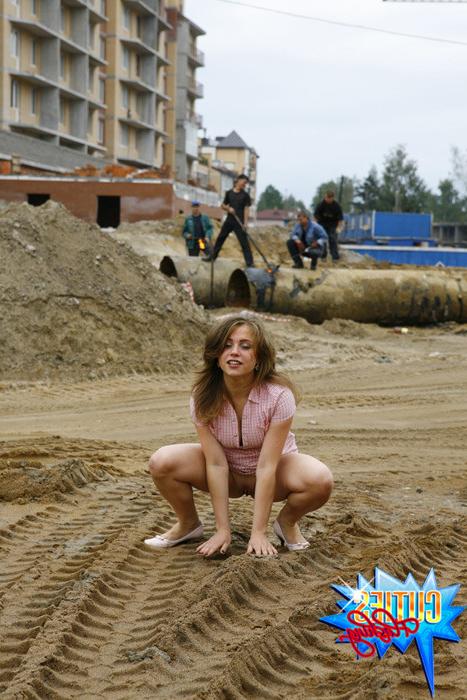 16P Amateur teen girl flashing her fresh body and sweet pussy in public