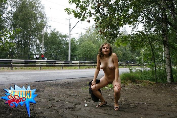 16P Amateur teen girl flashing her fresh body and sweet pussy in public