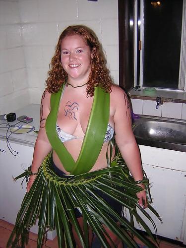 9P Woman I've fucked or want too ... you guess!