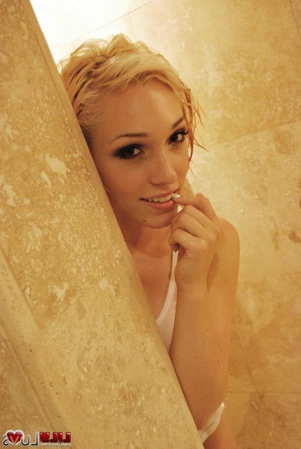15P Lily Luvs taking a shower