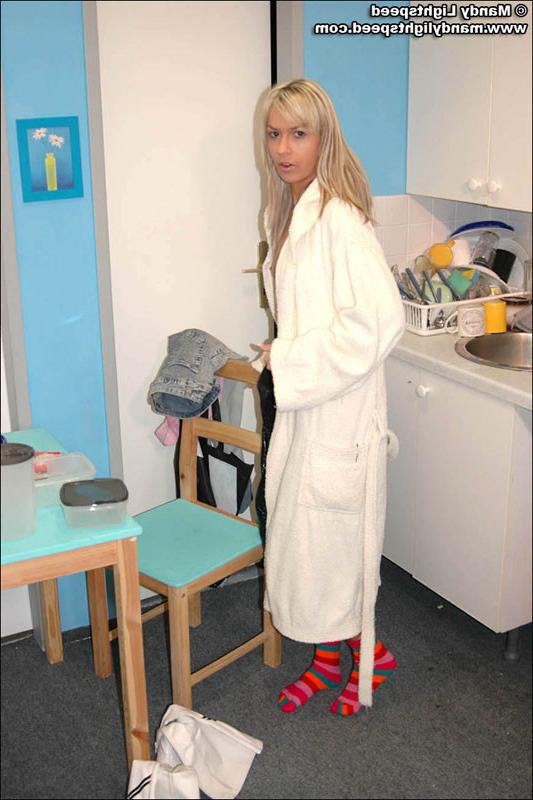 15P Mandy Lightspeed fools around in the kitchen