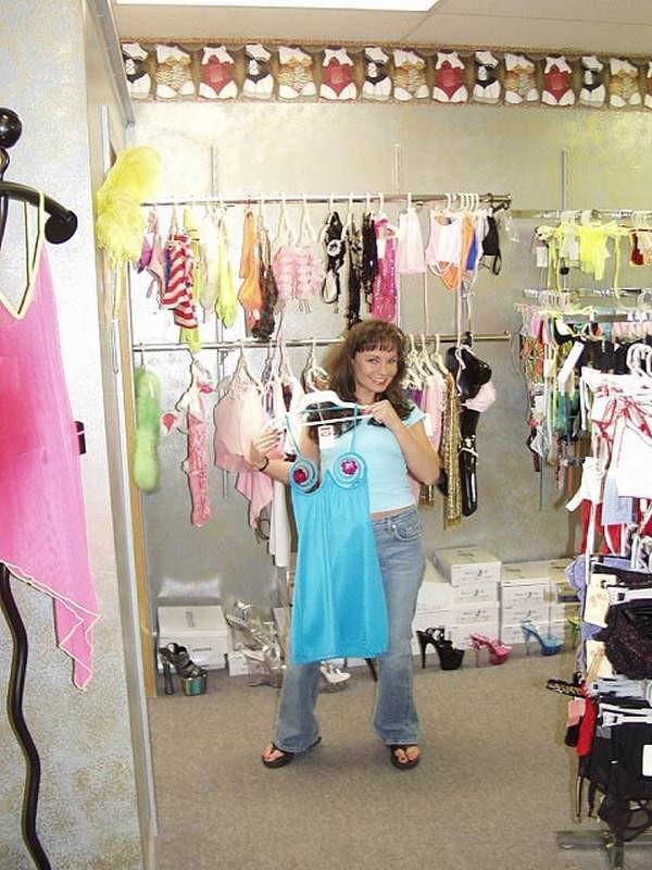 16P Sexy amateur teasing in public hard getting horny
