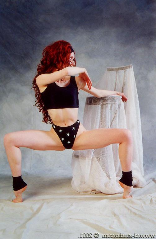 15P Wild redhead teen in star spangled panties