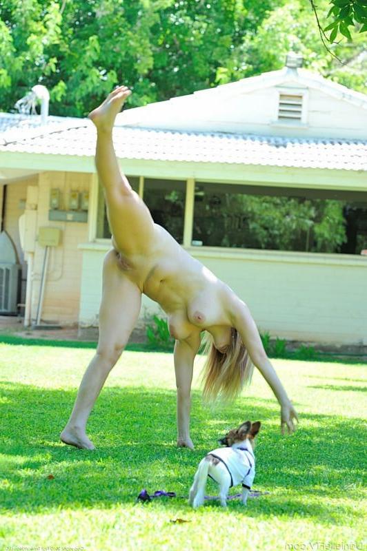 15P Busty nude girl walks her cute dog in a public park