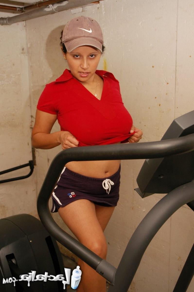 15P Lactating latina gets distracted while working out