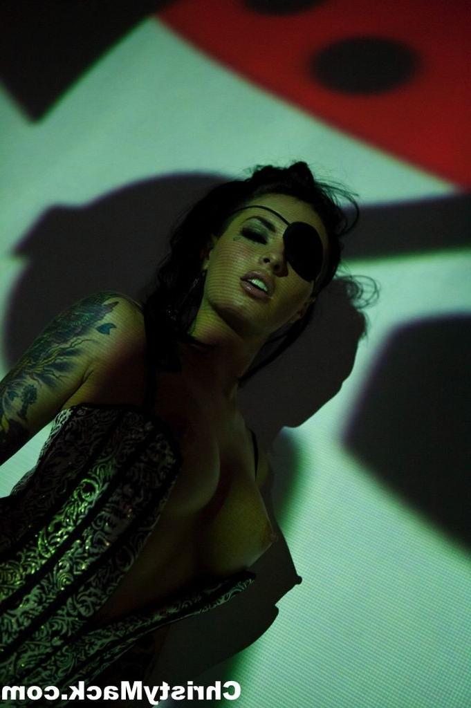 15P Christy Mack with an eye patch