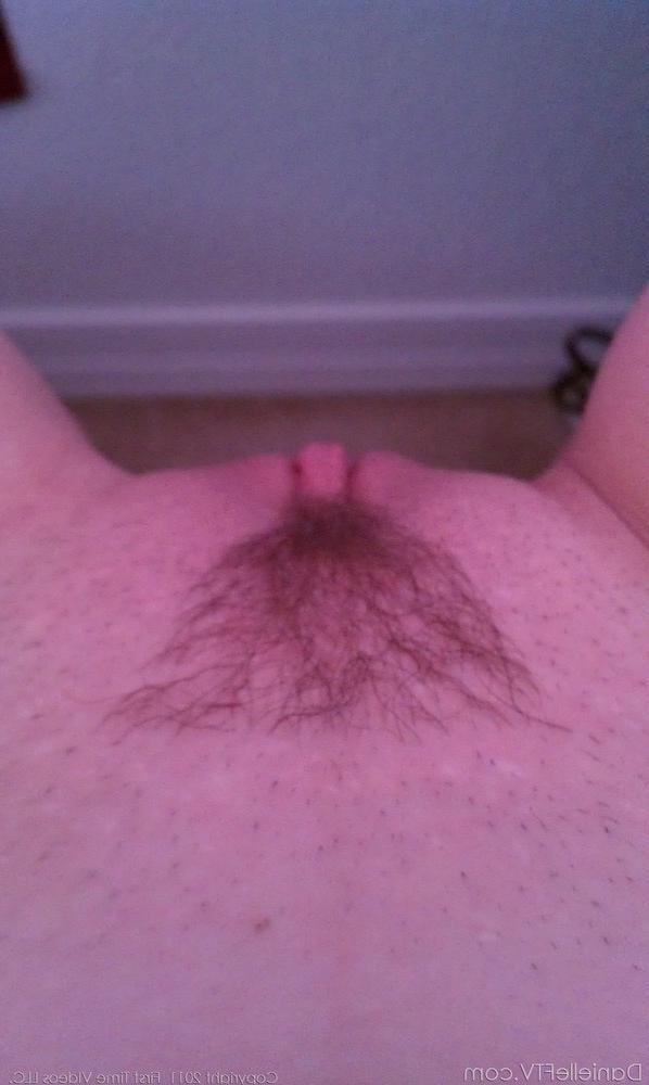 15P Candid pics of my natural tits