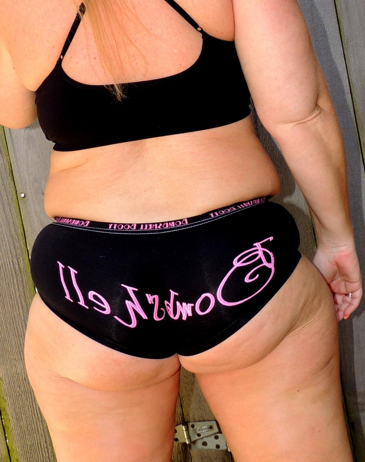 17P BBW Bombshell Gangbang