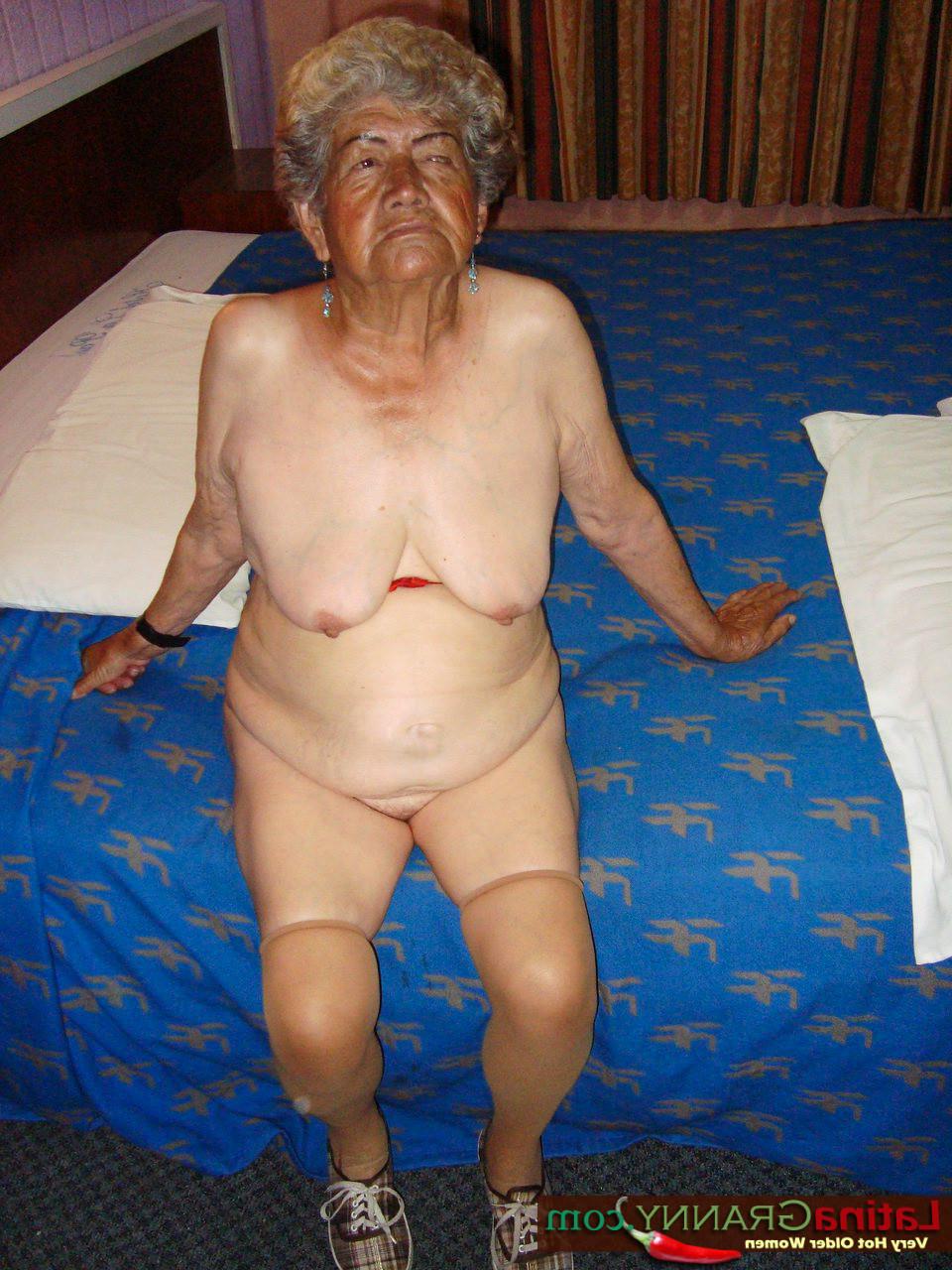 16P Bbw exotic latina grandma