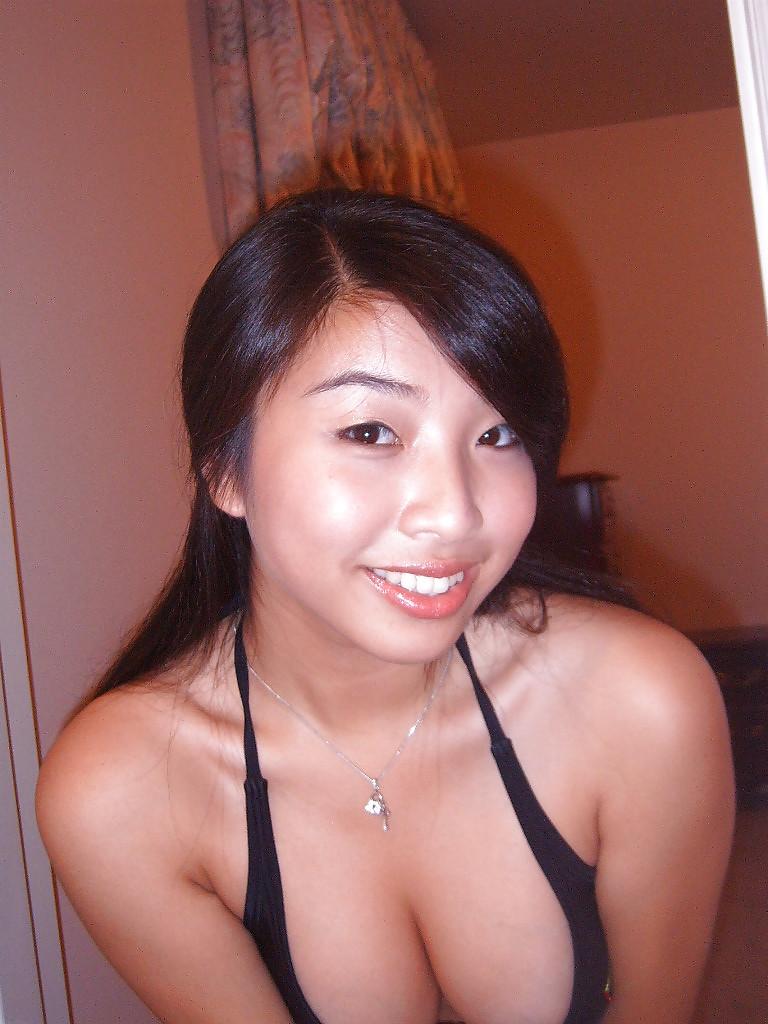 25P Amateur asiat