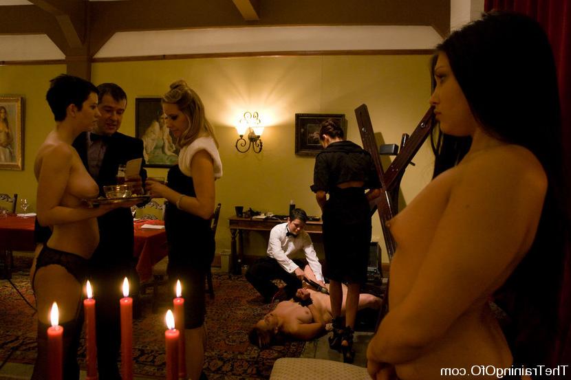 15P Classic Shoot: The First Supper!